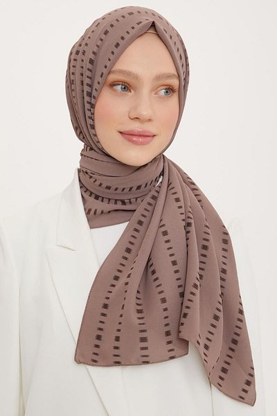 Armine Slash Detailed Flush Shawl Mink