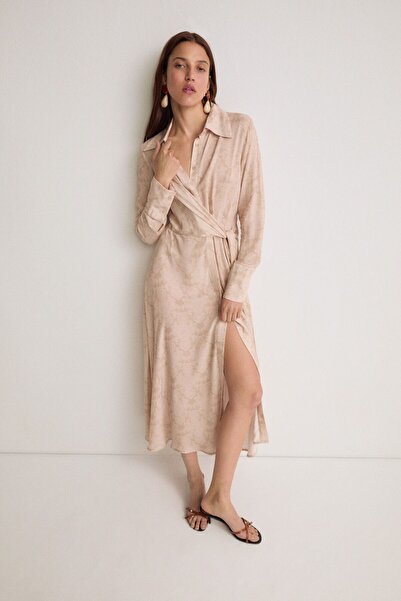 Pilea Φόρεμα με μαλακό σχέδιο με δαμασκένιο σχέδιο με φαρδύ λαιμόκοψη μεσαίου...