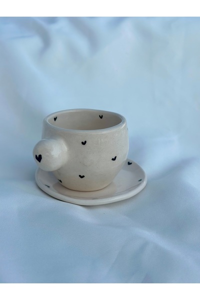 KABİLE SERAMİK طقم كوب وطبق على شكل قلب مصنوع يدويًا من السيراميك الأسود