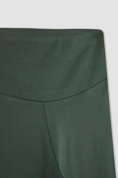 DeFacto Sport-Strumpfhose mit körperbetonter Passform B4590ax24sp