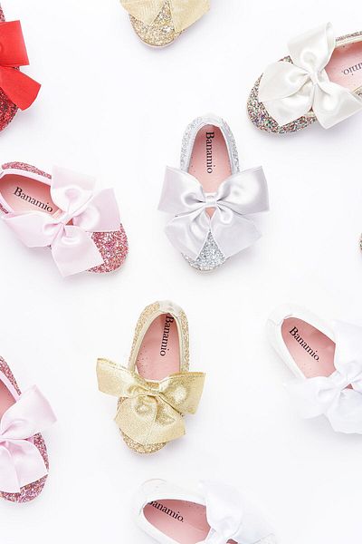 Banamio Shuu Bow Broken Glass Stone Coated Girl's Shoes (RED)
