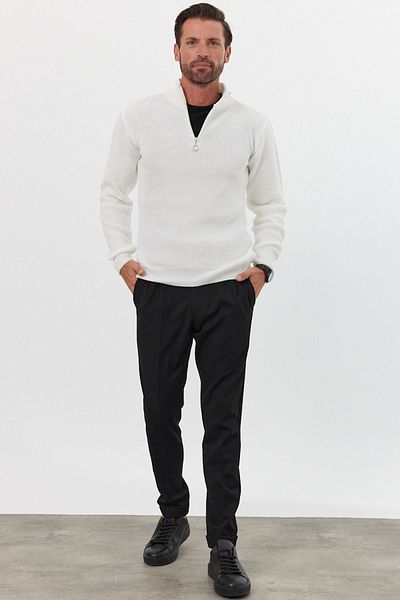 Livio Ferri Men's Half Zippered Stand Collar Thick Sweater Knitwear