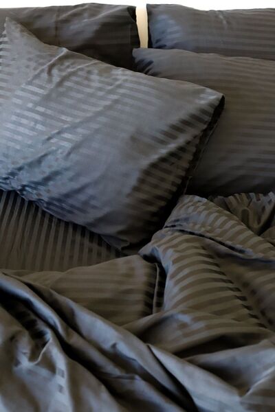 Tekstil Home Lüx Otel Serisi Tek Kişilik Lastikli Çarşaf Çizgili Saten Nevresim Takımı Siyah Renk