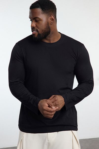 Trendyol Collection Plus Size Black Basic T-Shirt - Slim/Narrow Cut, Crew Neck Tmnaw25Bf00007