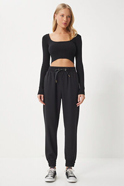 Happiness İstanbul Fekete Jogger melegítőnadrág - kordon övvel, szőtt, női DD01341