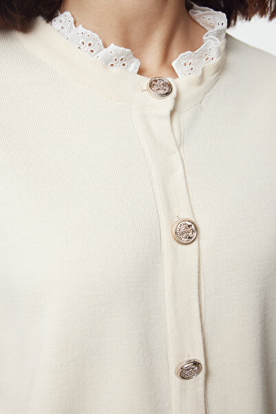 Trendyol Modest Πλεκτή ζακέτα με πέτρινο γιακά με δαντέλα TCTAW25TH00010