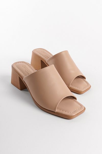 Capone Outfitters Dámské pantofle s jednoduchým pruhem a tupou špičkou na středním podpatku