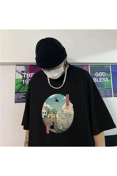 Pink Sky Little Witch Kiki Black Unisex Oversize T-shirt