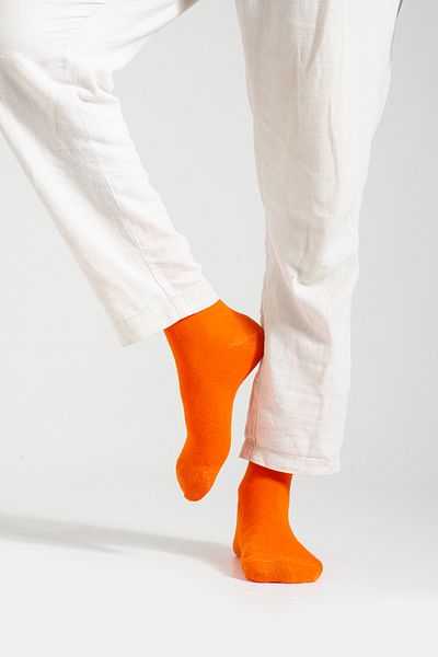 Socks Here Men's Patternless Orange Socks