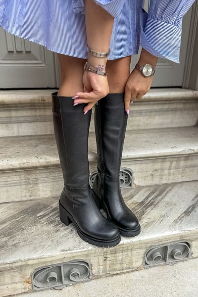 SHOEBELLAS Noste černé kožené dámské boty na zip