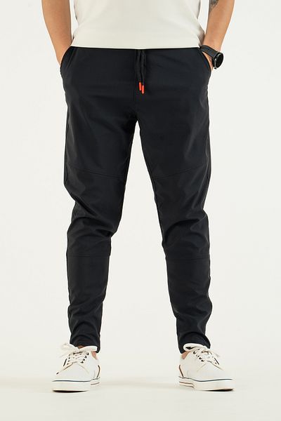 REYNARD Ανδρικό μαύρο παντελόνι Jogger Slimfit - Πλαϊνές τσέπες, ελαστική μέση και κορδόνια