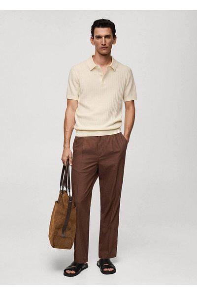 MANGO Man Schlankes Poloshirt aus Trikot mit Fischgrätenmuster