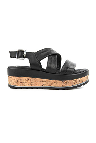 Hush Puppies Mmasi ( 624234 ) - Black Women's Sandals with Anatomical Sole and Banded Buckle