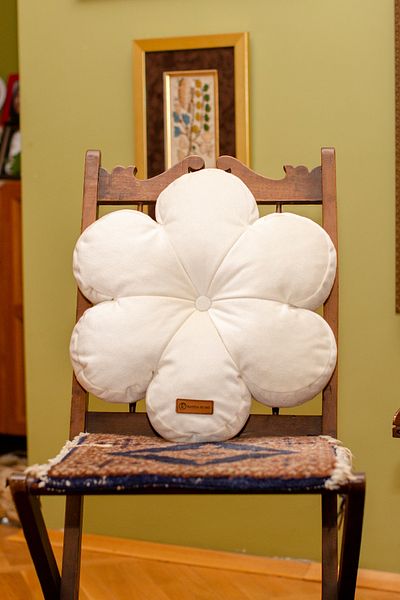 Rayda Home Decorative Cream Color Filled Throw Pillow Flower Pillow 42*42 Cm