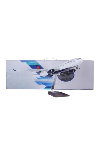 ITSOLD 1/135 Scale Delta Air Lines Airbus A330 Model Airplane