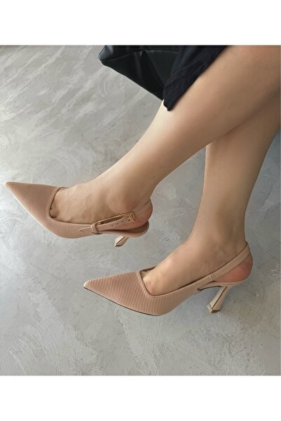 Shoe Kadın Krem Topuklu Ayakkabı