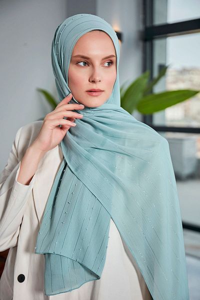 Scarf Şal cu dungi cu pompon din şifon Arya albastru gheaţă