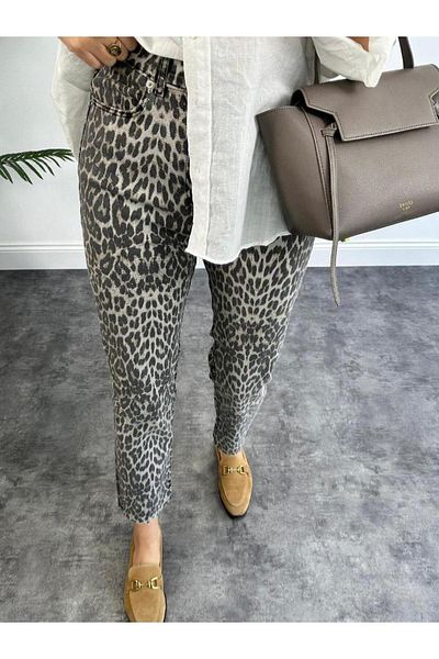 YouLikeButik Premium Quality Leg Cut Full Cotton Boyfit Jean Pale Effect Leopard