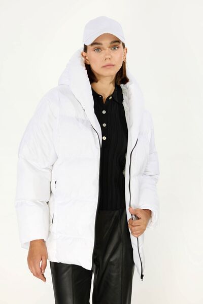 QAWWA White Women'S WindpRoof Coat - WaRm HoldeR and Filling Detail