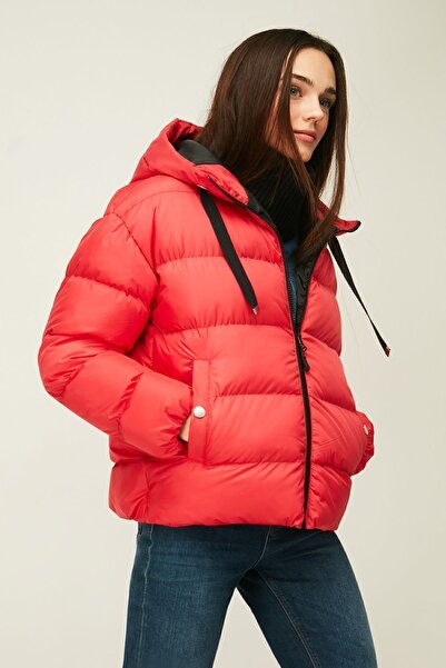 QAWWA Women's Red Hooded Fiber Windproof Puffer Winter Jacket