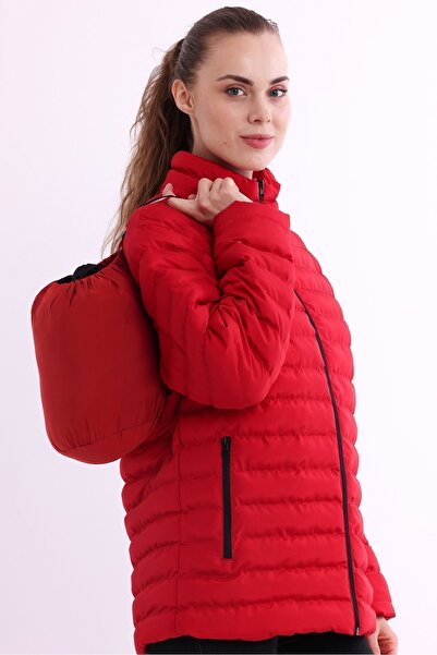 QAWWA Kadın Rüzgar Geçirmez Taşınabilir Çantalı Sıcak Tutan Elyaf Dolgulu Hafif Kırmızı Spor Mont
