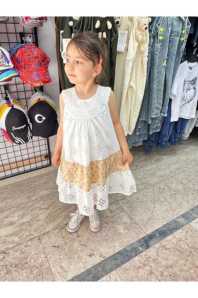 VOSVOSBABYSTORE Λευκό και μπεζ φόρεμα χτένι
