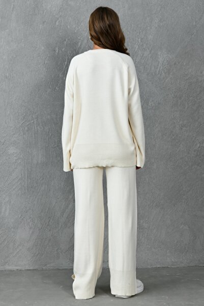 bayansepeti Bézs túlméretes kötöttáru pulóver és nadrág szett - hasított részlet 1027