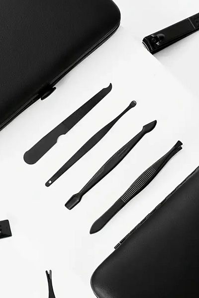Onetick Professional 12 Piece Manicure Pedicure Nail Care Set