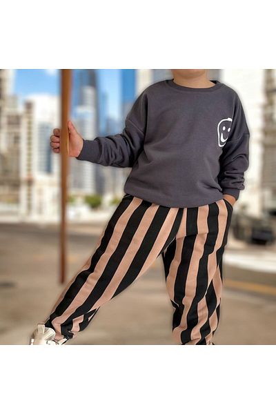 Lolliboomkids Black StripEd SmilE EffEct SwEatpants and Sweatshirt - 3 ThrEad 2 PiEcE SEt