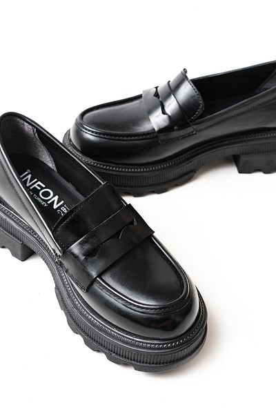 Aymood 746-759 Loafer cu talpă înaltă din piele lacuită neagră