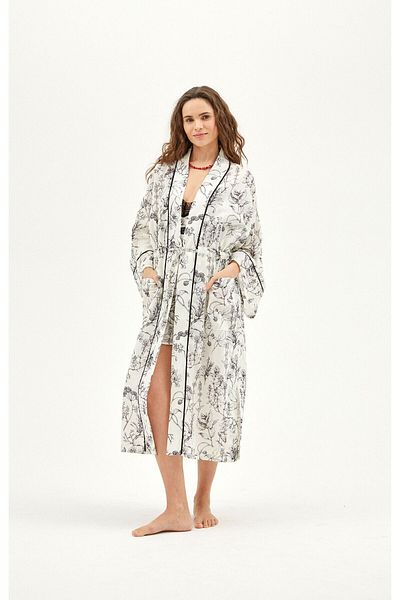 Pilea Eloise Linen Dressing Gown - Comfortable Fit and Stylish Design