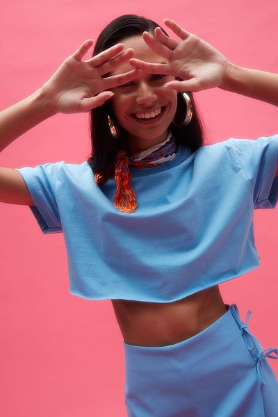 Quzu Crop T-Shirt Blue