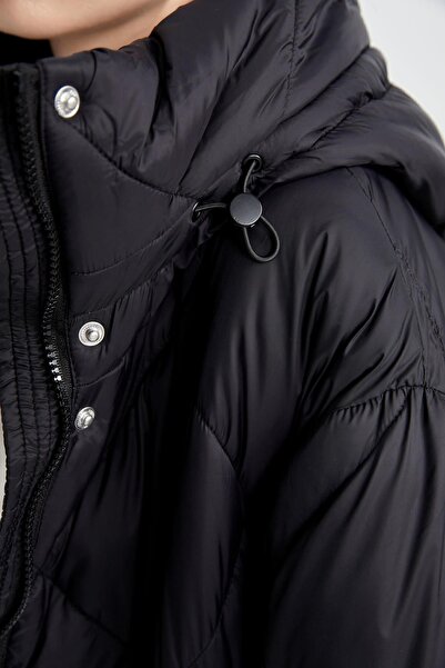 DeFacto Wasserdichter, langer Parka mit Kapuze - A1151ax23au