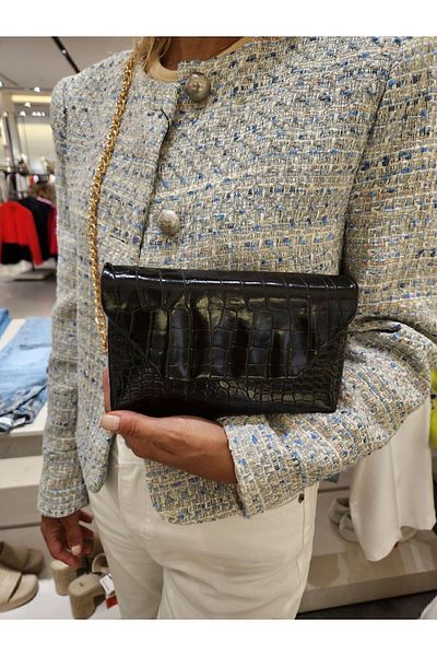 Mercan Mini geantă crossbody pentru femei - model crocodil și curea cu lanț
