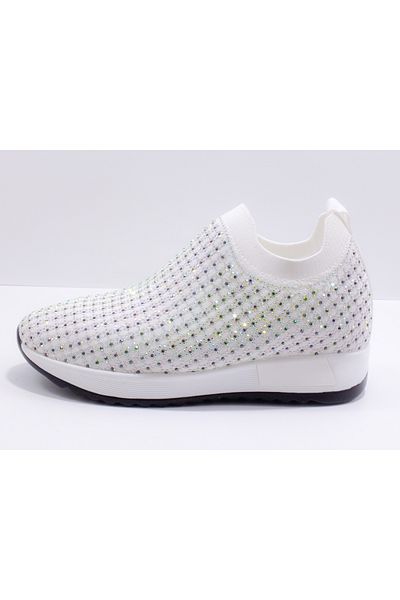 Guja 24K341 Pantofi de damă cu detalii de piatră - Mărimea 1 este mică