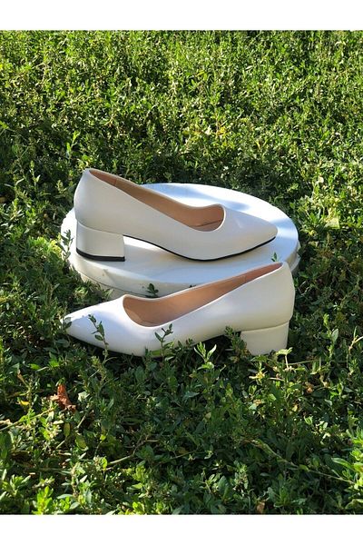KAFKASLAR Pantofi de damă stiletto cu toc scurt, grosime de 3 cm
