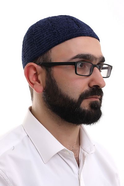 ihvanonline Тъмносиня зимна кадифена молитвена шапка с обикновен шарен мотив