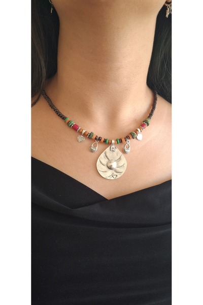 azra takı tasarım El yapımı döküm,gümüş renk,ahşap,otantik, bohem, etnik kısa...