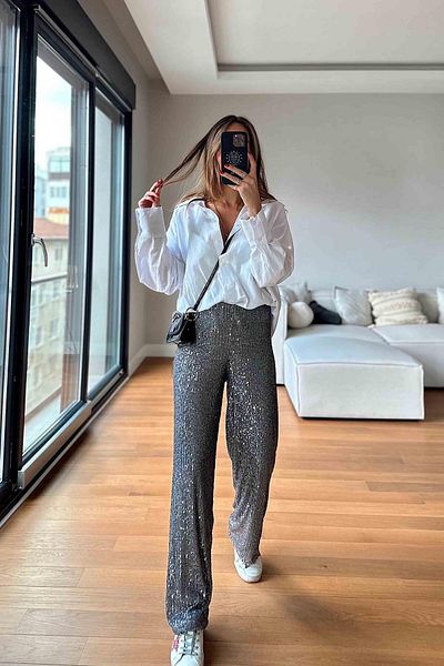 BEBE PLUS Women's Elastic Waist and Sequined Loose Pants