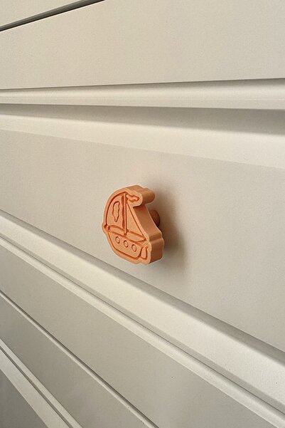 Pomerol Mâner de dulap cu barca cu pânze portocalie - Adaugă vitalitate și energie în camerele copiilor, dulapurile de bucătărie și de baie