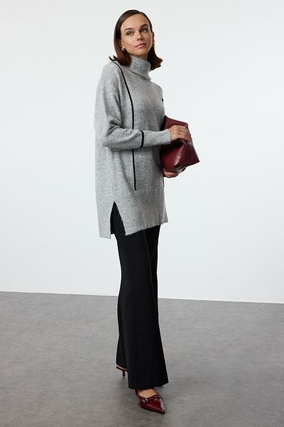 Trendyol Modest Svetr z jemného antracitového úpletu – lemování TCTAW25AK00020