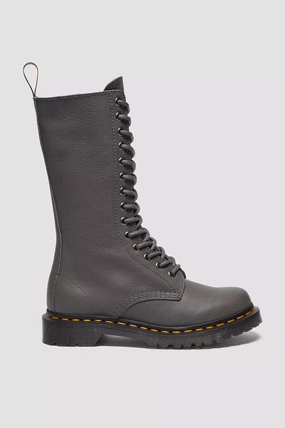 Dr. Martens Gunmetal Virginia - model 1B99
