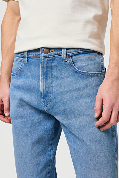 WRANGLER FRONTIER COOL TWIST - Kényelmes szabás