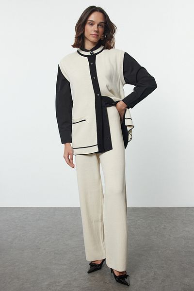 Trendyol Modest Light Beige and Black Piping Knitwear Vest Set - Tctaw25Us00031