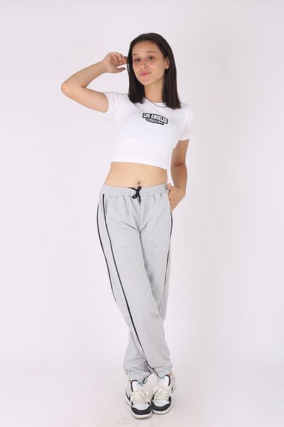 cm buseyiz 11 Year Old Crop T-Shirt and Tracksuit Set