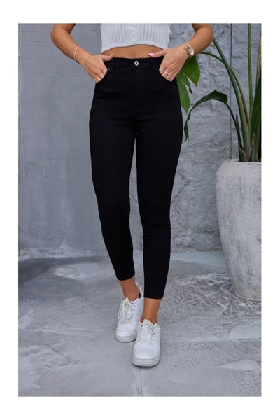 Elif Özbey Butik Blugi negru cu talie înaltă din Lycra