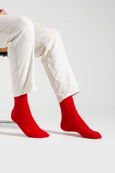 Socks Here Men's Red Patternless Socks