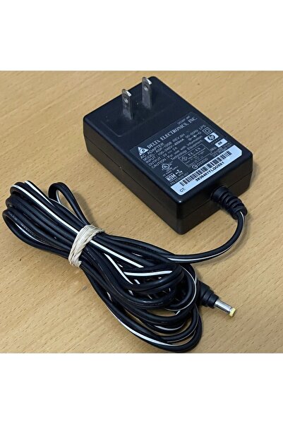 DELTA ELECTRONİCS 5v 2a Şarj Adaptörü 3,5x1,7 Uç Delta Adp-10sb Adaptör 5 Volt 2 Amper Şarj Adaptörü 5 Volt 2 Amper