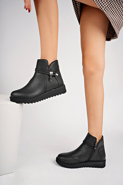 meyra'nın ayakkabıları Černé zimní boty Kilt - Dámské