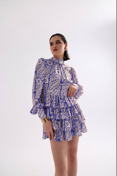 FASHION COCKTAIL Fusta stratificată cu umeri căptușiți, model moale autentic importat, țesătură din șifon, cu mânecă lungă, mini rochie de primăvară
